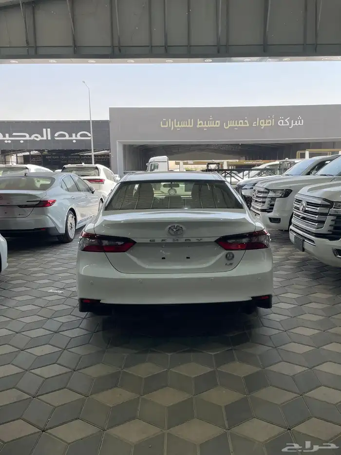 كامري 2022 استاندر طيس العداد 3 الاف كيلو فقط وارد الساير 4