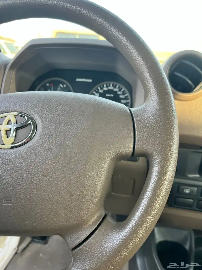 مباع خارج الموقع 16
