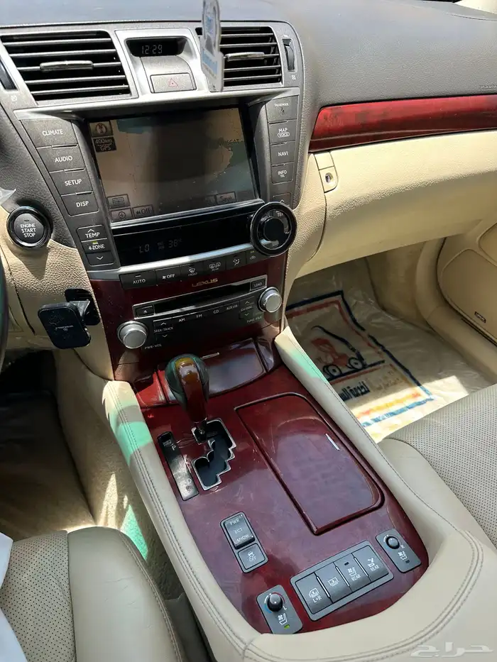 لكزس LS460 لارج فل 2012 16