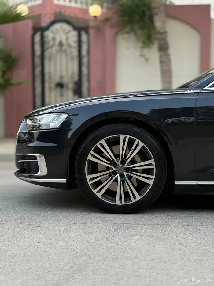 Audi A8L SAMACO 2018 13