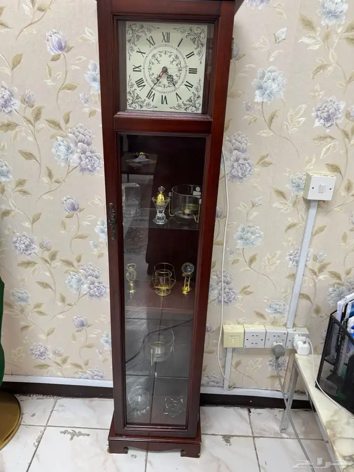 دولاب أنتيك ساعه 0