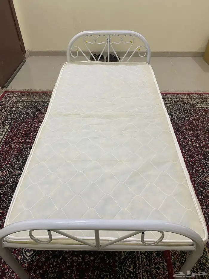 سرير نفر قابل للطي مع مرتبة 0