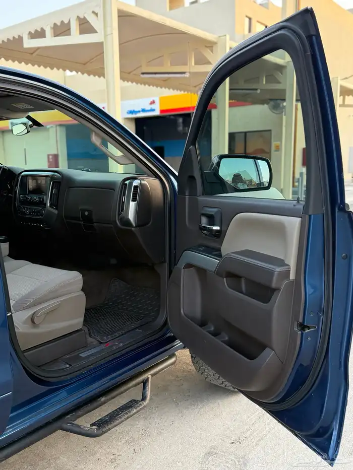 للبيع سلفرادو LT Z71 11