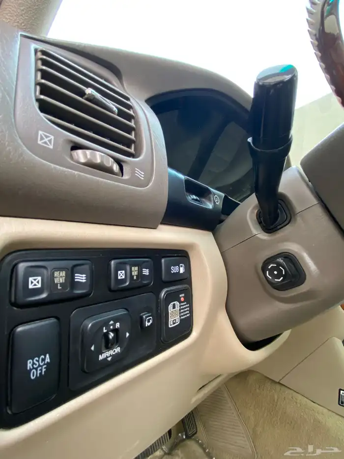 جيب لكسز LX470 موديل 2006 ماشاء الله 47