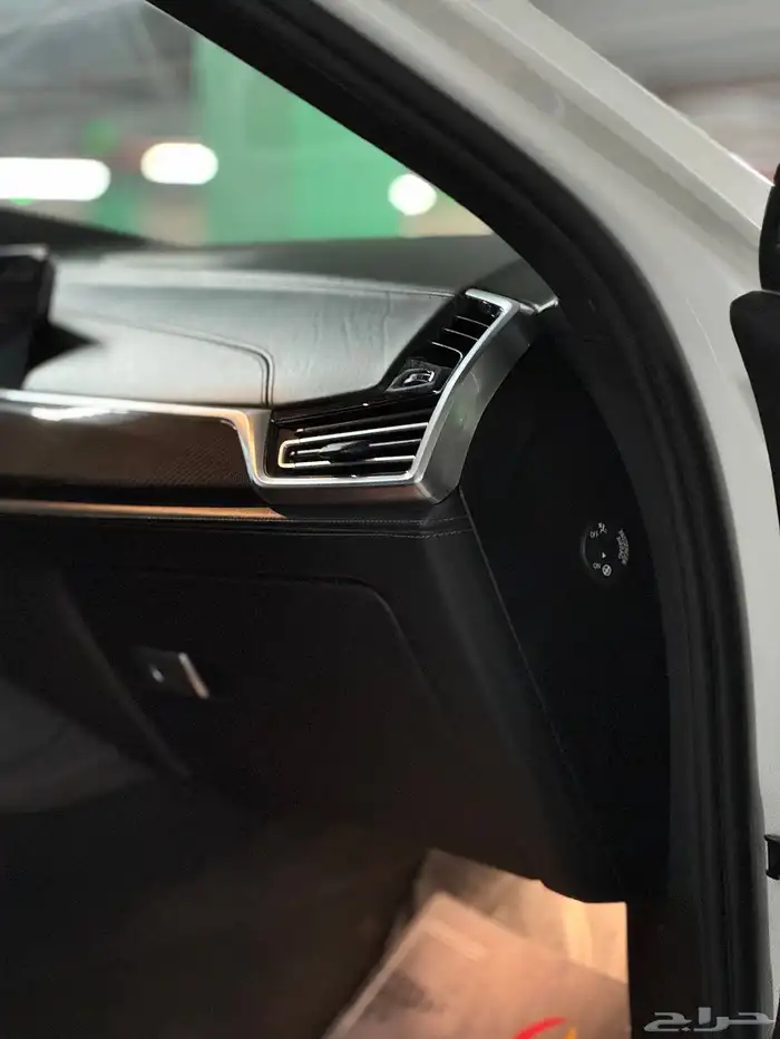 بي ام دبليو X6 M50i موديل 2020 38