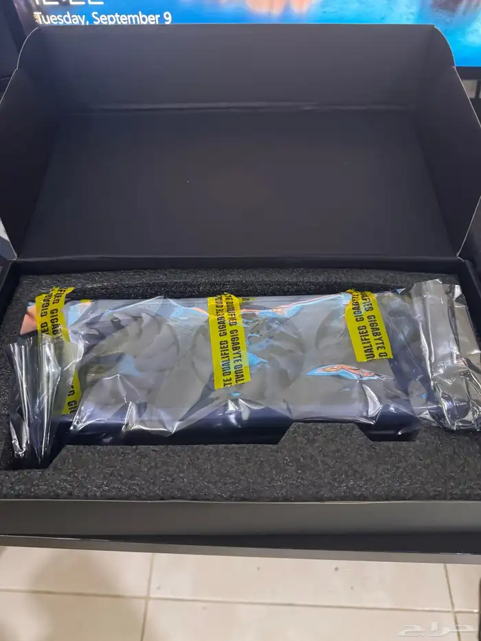 كرت RTX 4060 ti شبه جديد لون ابيض 8GB 3