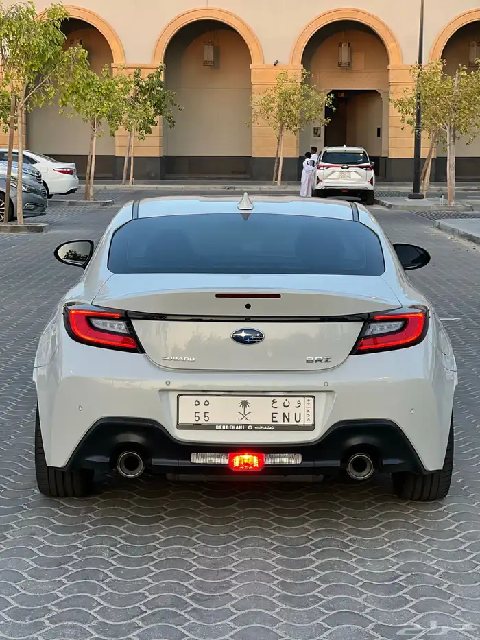 سوبارو BRZ 2024 10