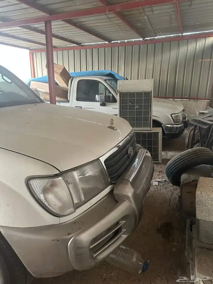 جيب تايوتا الموديل 2000 القير عادي الممشى حوالي 300 منيكه شر 2