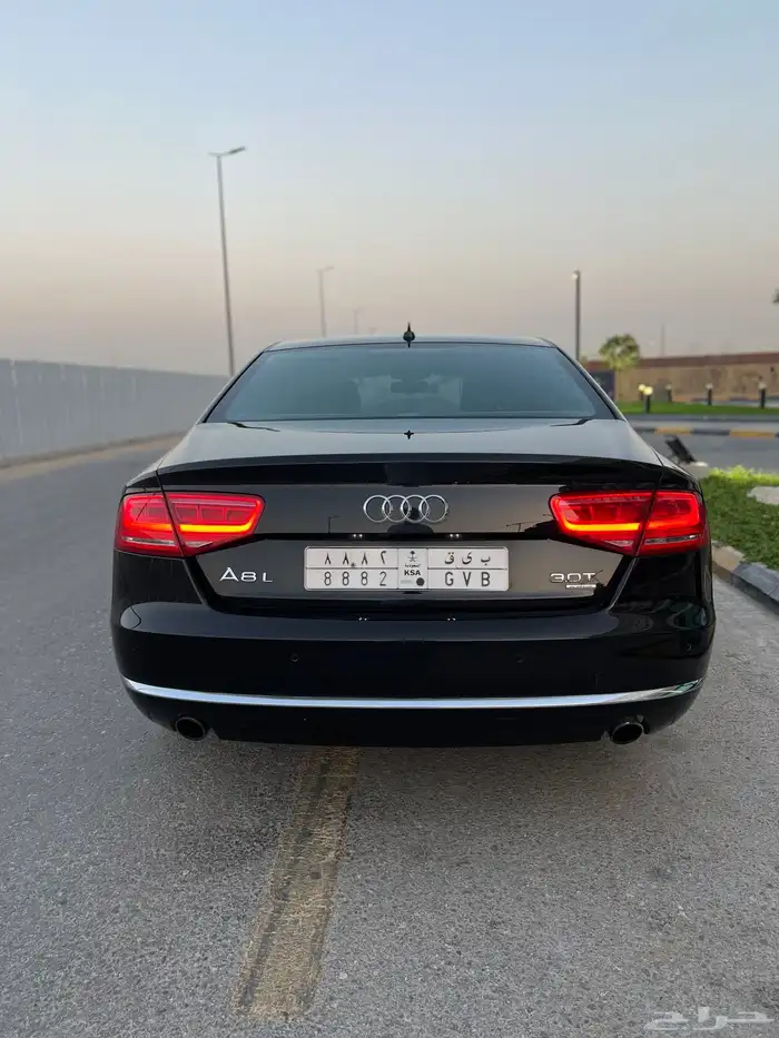 اودي A8 فل كامل 6