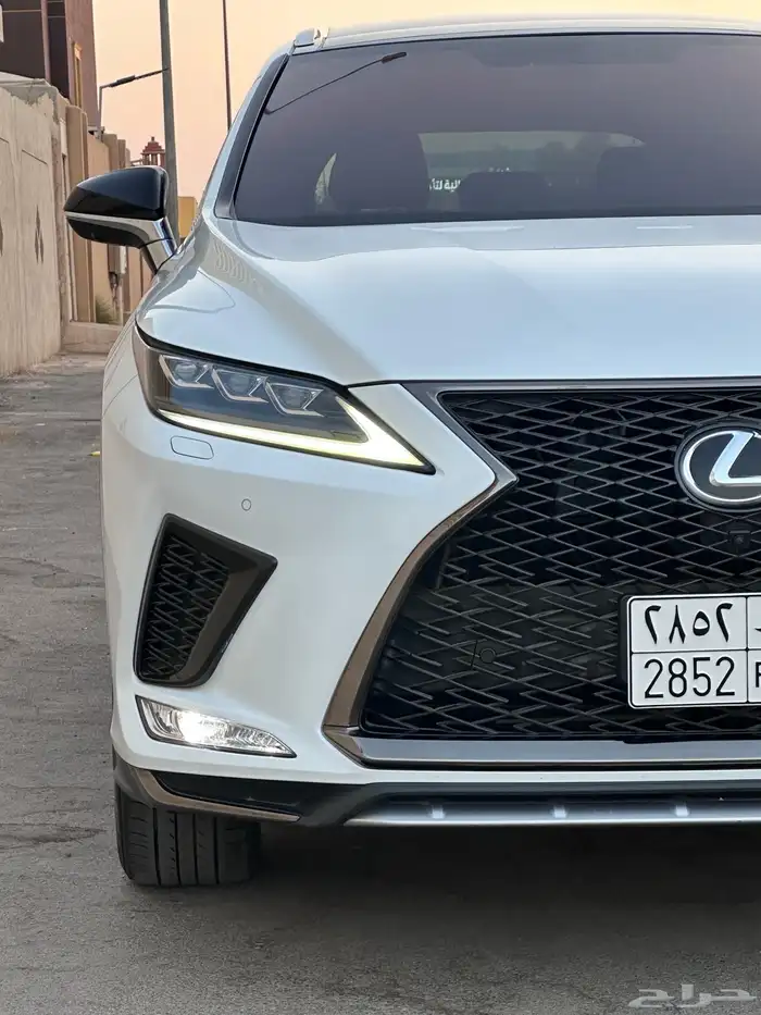 لكزس RX350 F-SPORT 2022 تشييكات وكالة عبدالغني 13