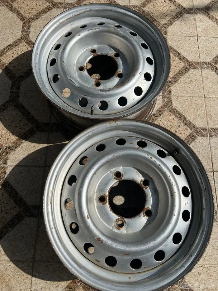 جنوط 2 فقط جيب مقاس17 على اشرط لا رجه ولا غيره 1