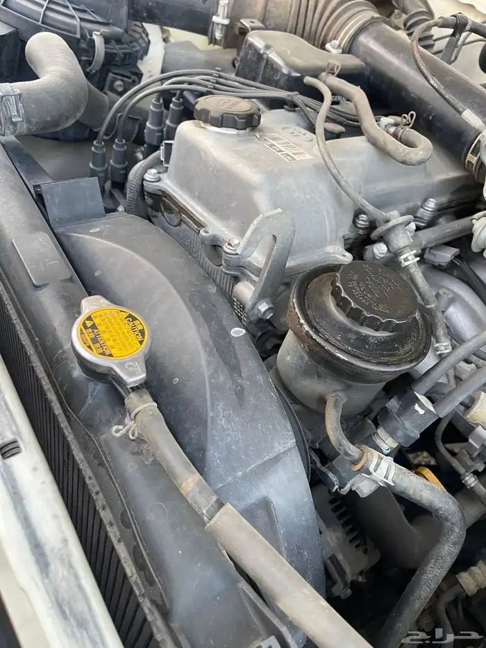 هايلوكس 2004 مخزن جديد 19