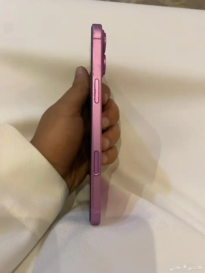 ايفون 16 5