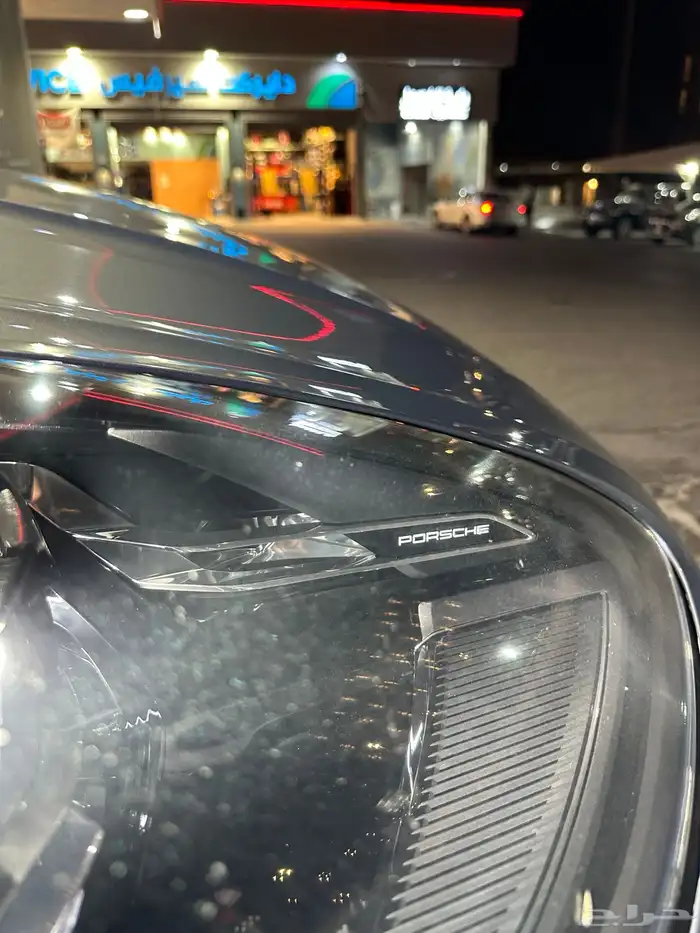 بورش Macan. 2022 13