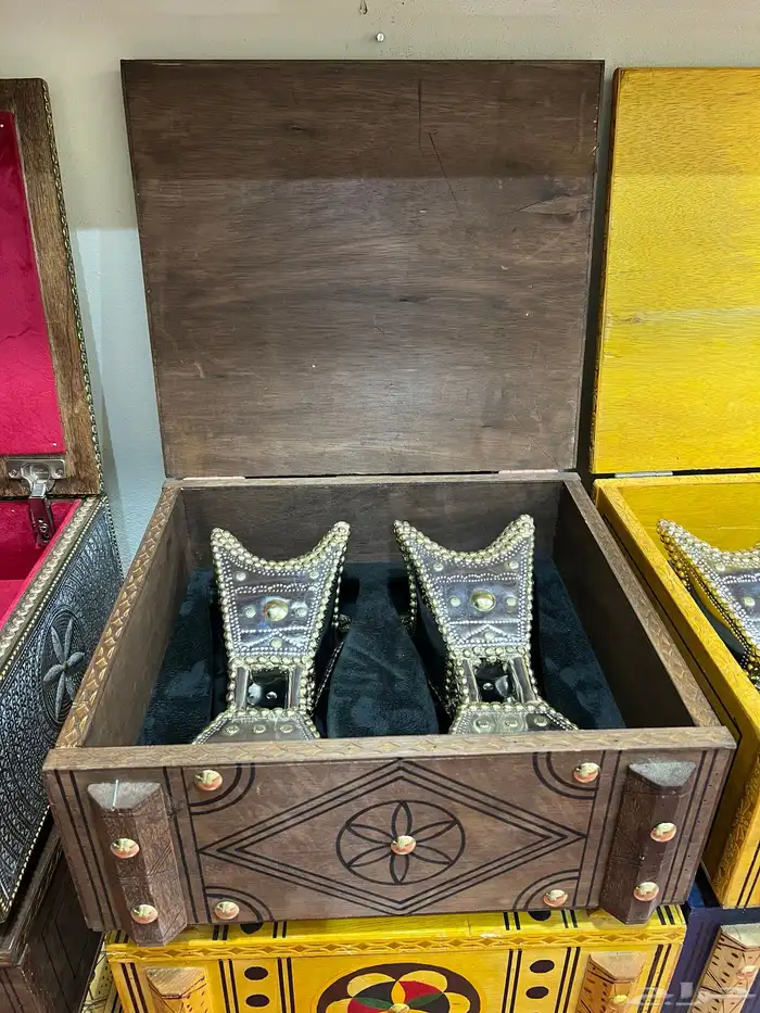 مباخر حايلية على الطلب 0