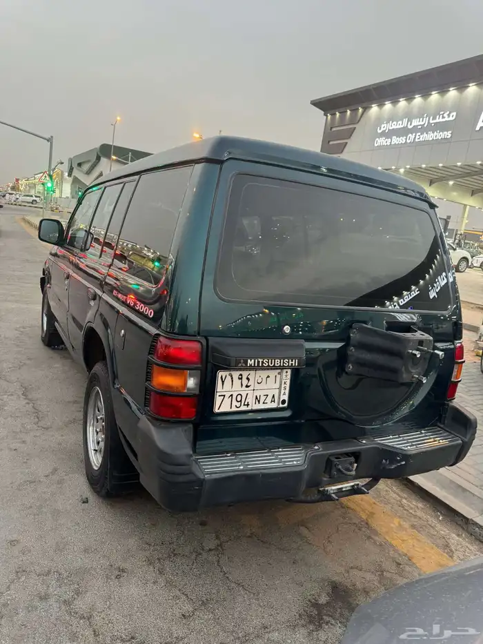 للبيع باجيرو 2001 نظيف جدا 3