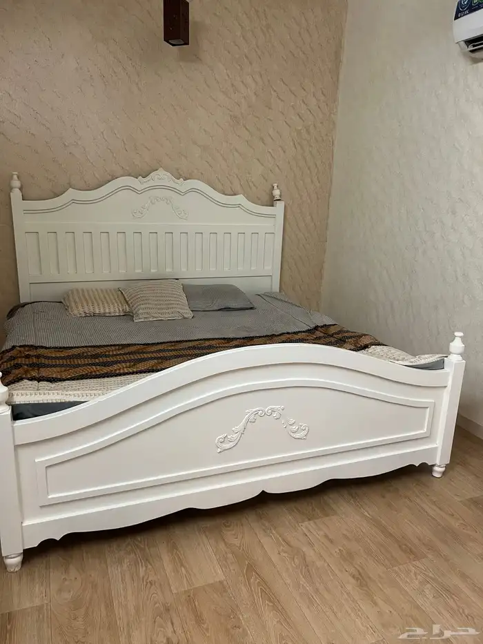 دولاب وسرير نفرين 0