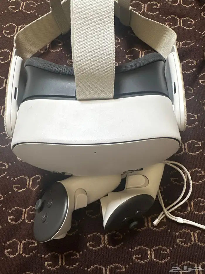للبيعVR 1