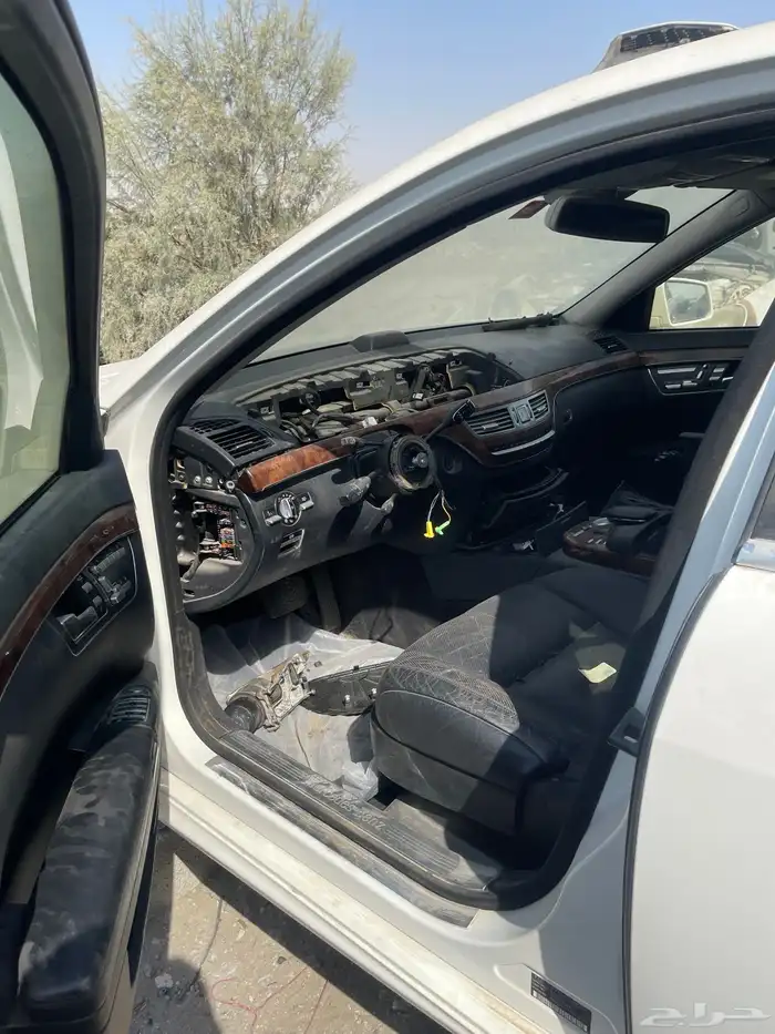 قطع غيار مرسيدس 2009 s350 5