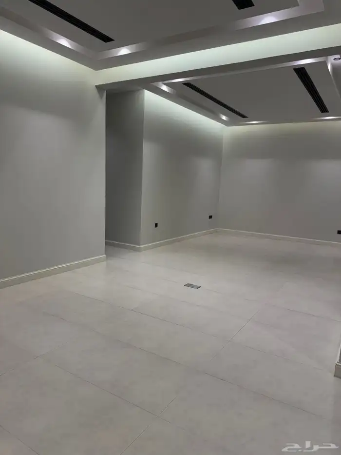 للإيجار فيلا تصميم مودرن حي النرجس جنوب طريق الملك سلمان 3