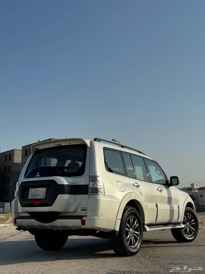 باجيرو 2016 3.8gls 7