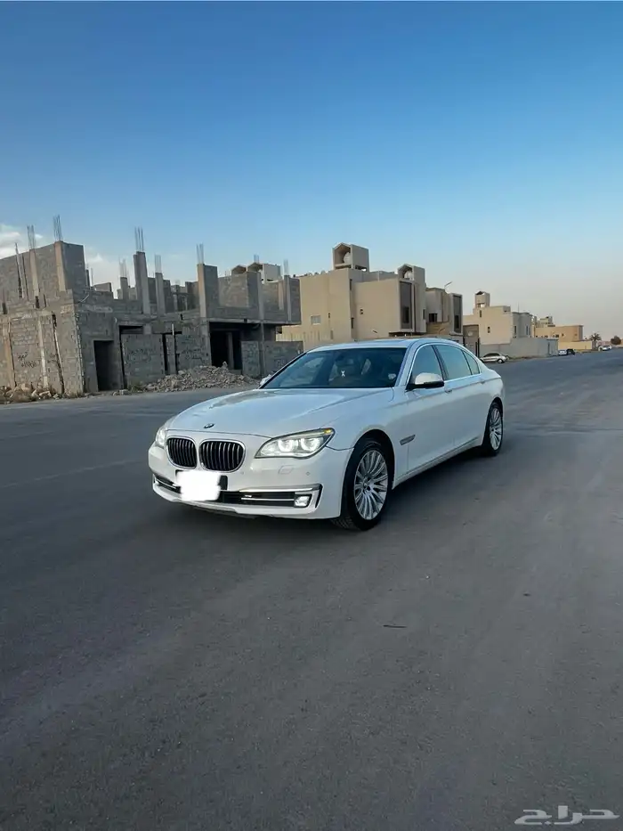 بي ام 2014 730 ابيض 0