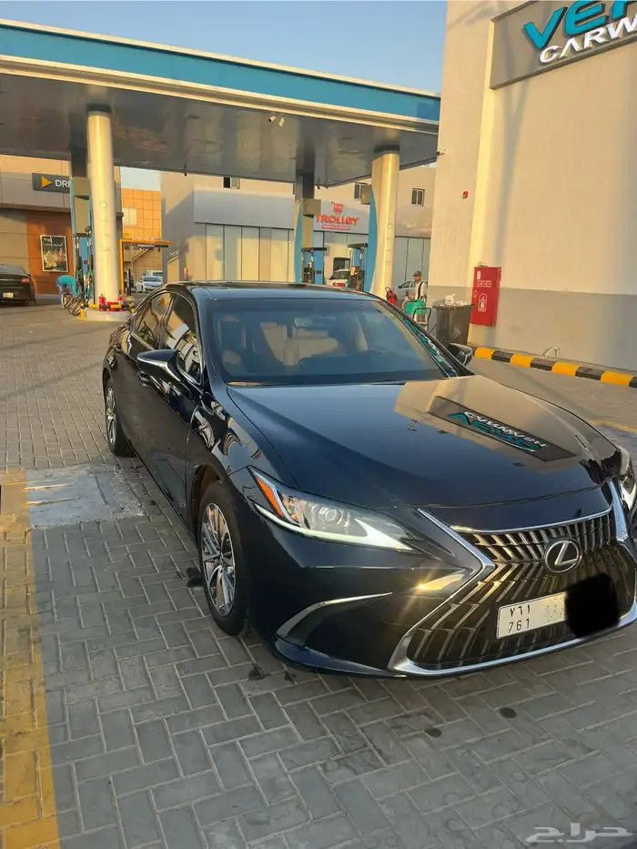 لكزس ES 250 2022 0
