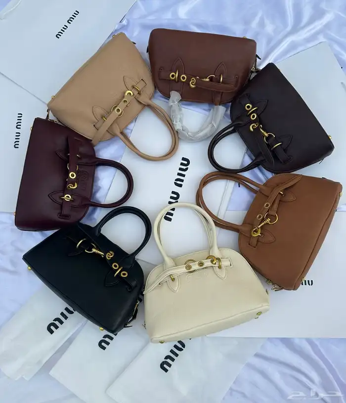 شنط ماستر طبق الاصل بارخص الاسعار 85