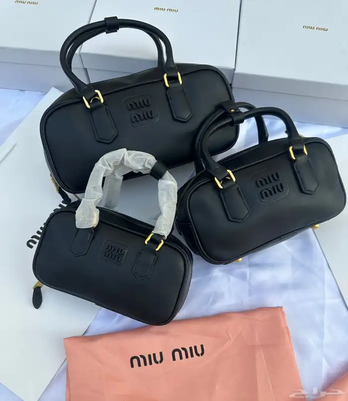 شنط ماستر طبق الاصل بارخص الاسعار 14