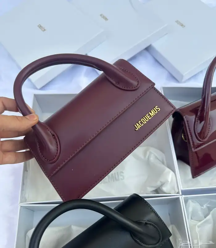 شنط ماستر طبق الاصل بارخص الاسعار 79