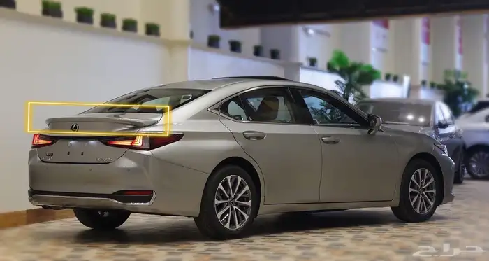 ازياق ابواب لكزس ES350 مديل 2019 - 2025 11