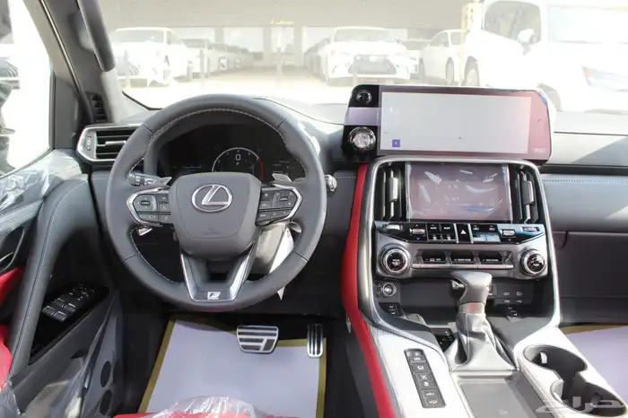 لكزس - LX600 F Sport - خليجي - 2025 - فل كامل 9