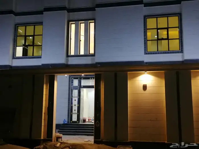 ورشة المنيوم 19