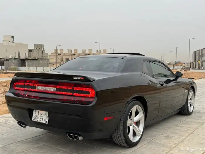 دوج تشالنجر SRT 6.4 8