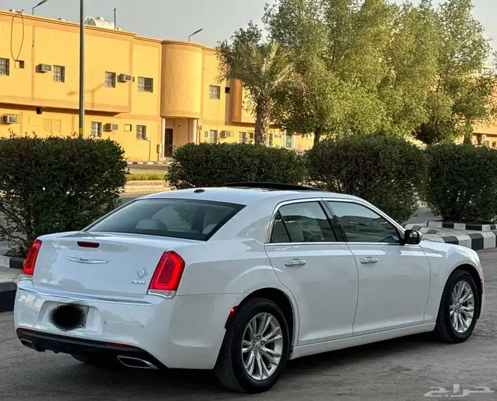 كرايزلر M300 2021فل كامل 10