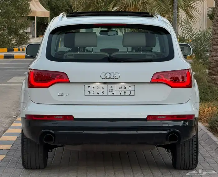 جيب اودي Q7 فل كامل 2013 نظيف جدا 3