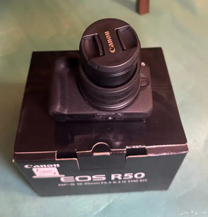 canon r50 بكامل ملحقاتها 4