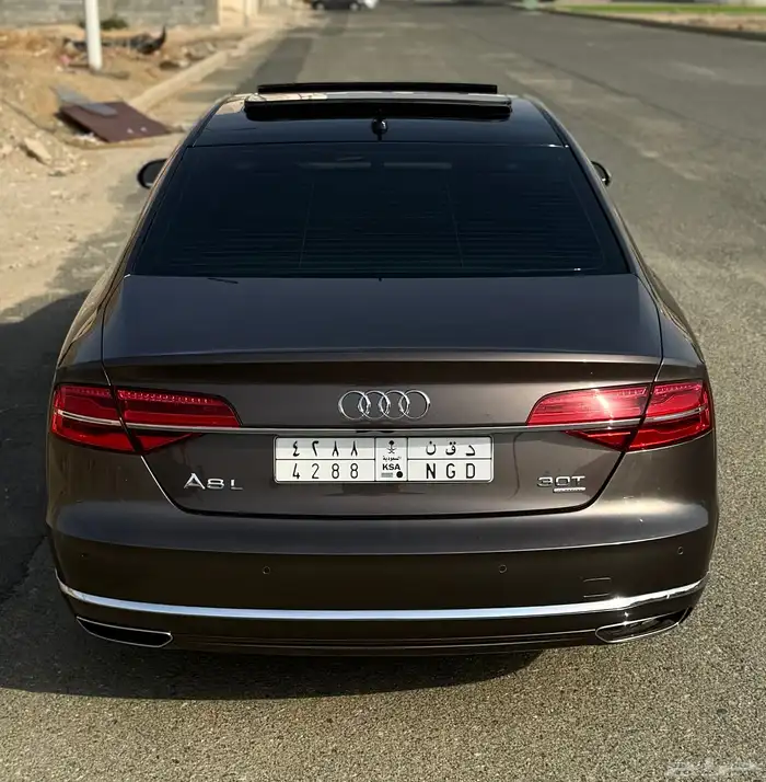 اودي a8L اعلى فئة 2015 فيس ليفت نظيفة للبيع 4