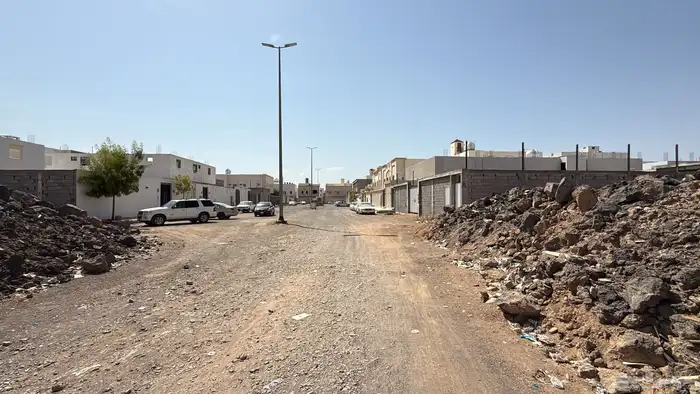 ارض للبيع في المدينه المنوره مخطط حرة جبل عير 5