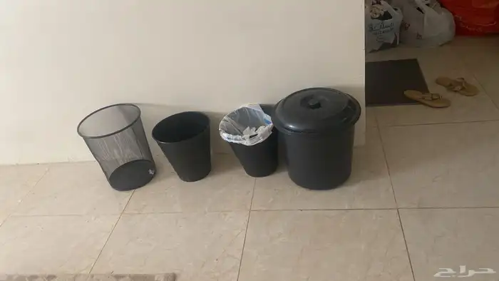 مرايه نحاس وطاوله وعلب زباله 2