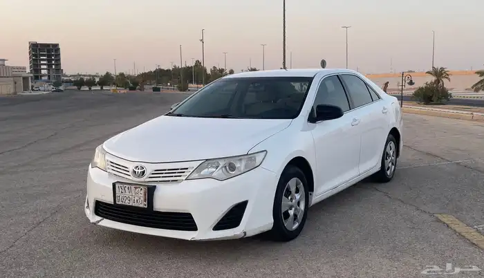 كامري 2015 نظيفه 8