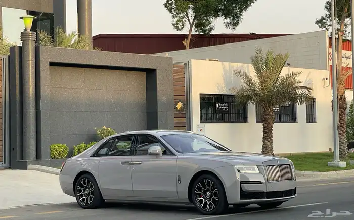 روز رويس - قوست - 2023 - Black Badge 0