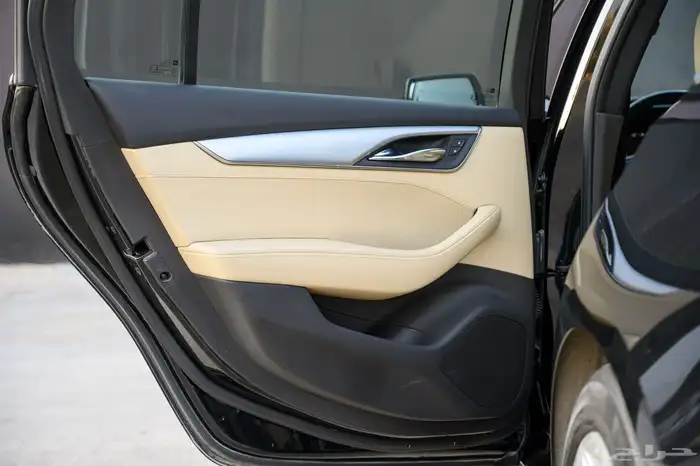 كاديلاك CT5 30