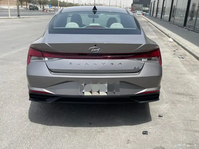 هيونداي النترا 2023 رصاصي 4