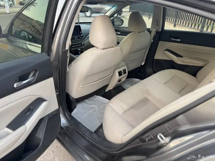 نيسان التيما SV 2021 14