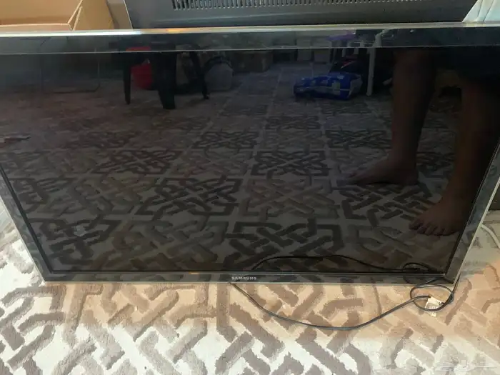 شاشة سامسونج 40 بوصة للبيع 0