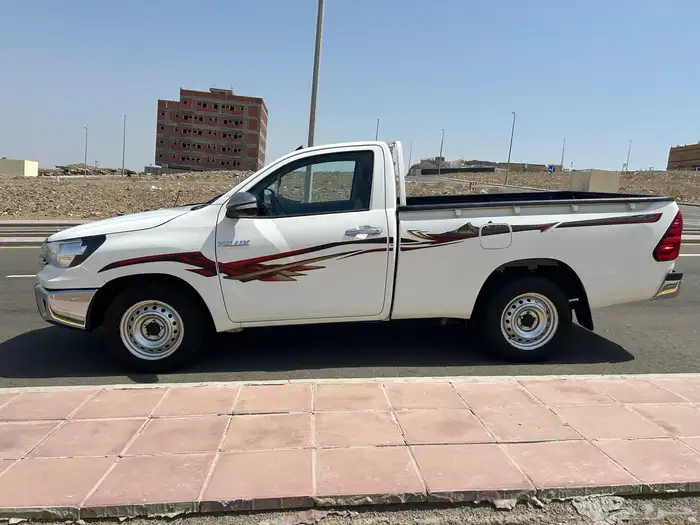 هايلوكس فل كامل بنزين 2017 0