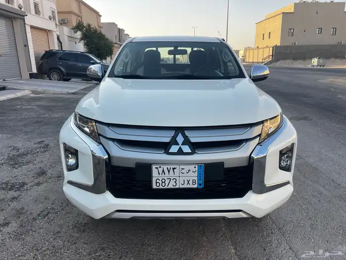 متسوبيشي 2022 تماتيك دبل L200 .. 2