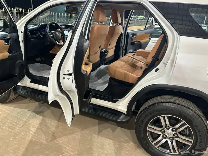 تويوتا فورشنر GX موديل 2020 سعودي 19
