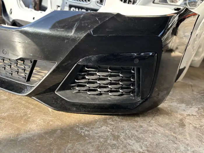 متوفر جميع صدامات المرسيدس و bmw و الاودي 18